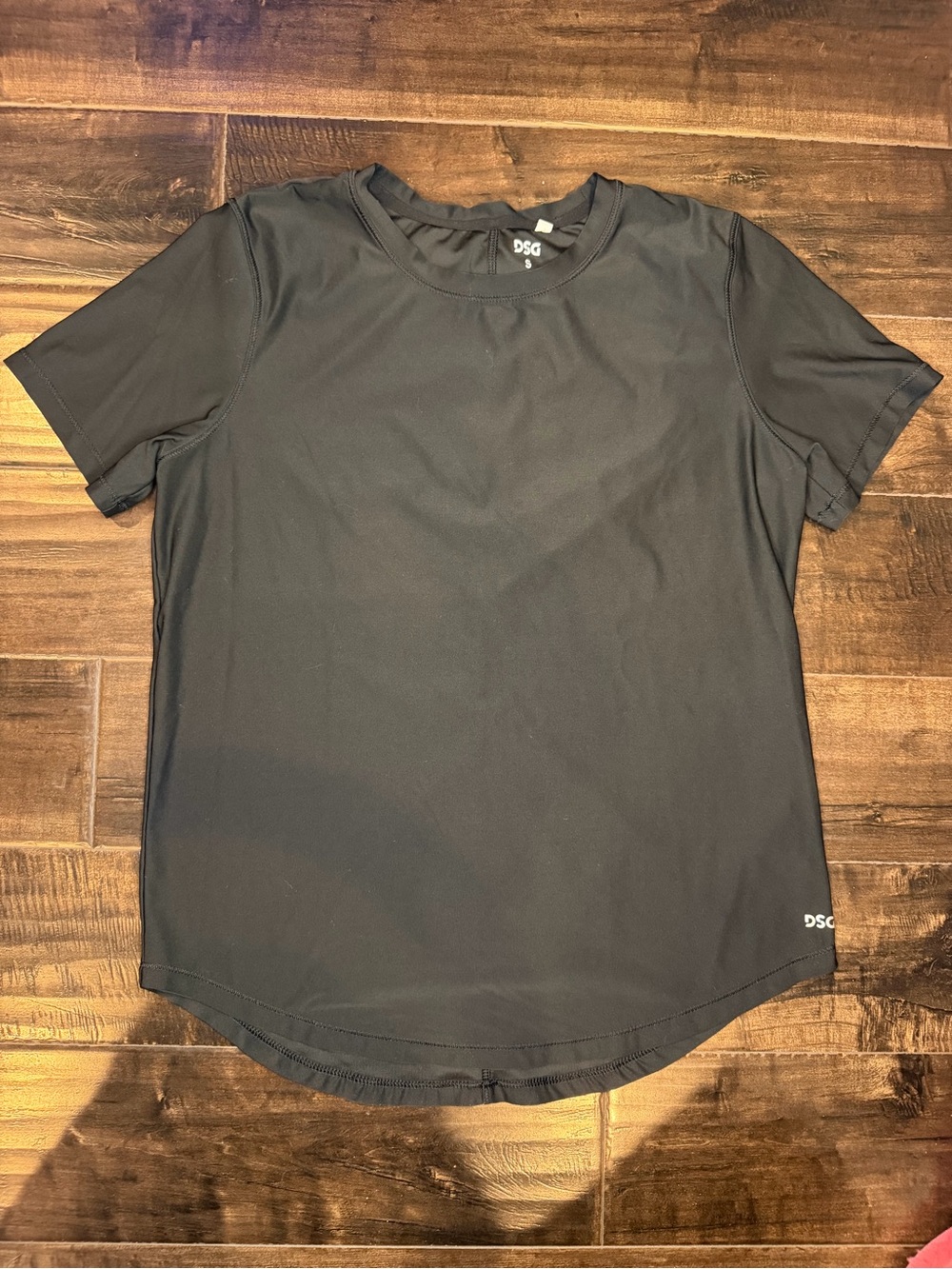 DSG Women's Short Sleeve Training Tee - Size Small - Black - Moisture Wicking